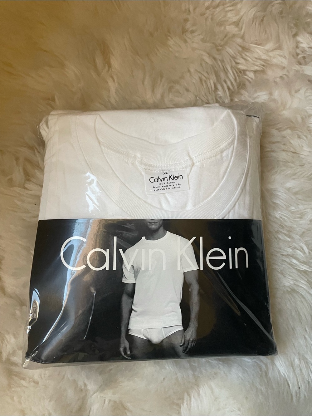 Vintage BNIP Calvin Klein Vintage 90s White Crew Neck t shirt 3 pack